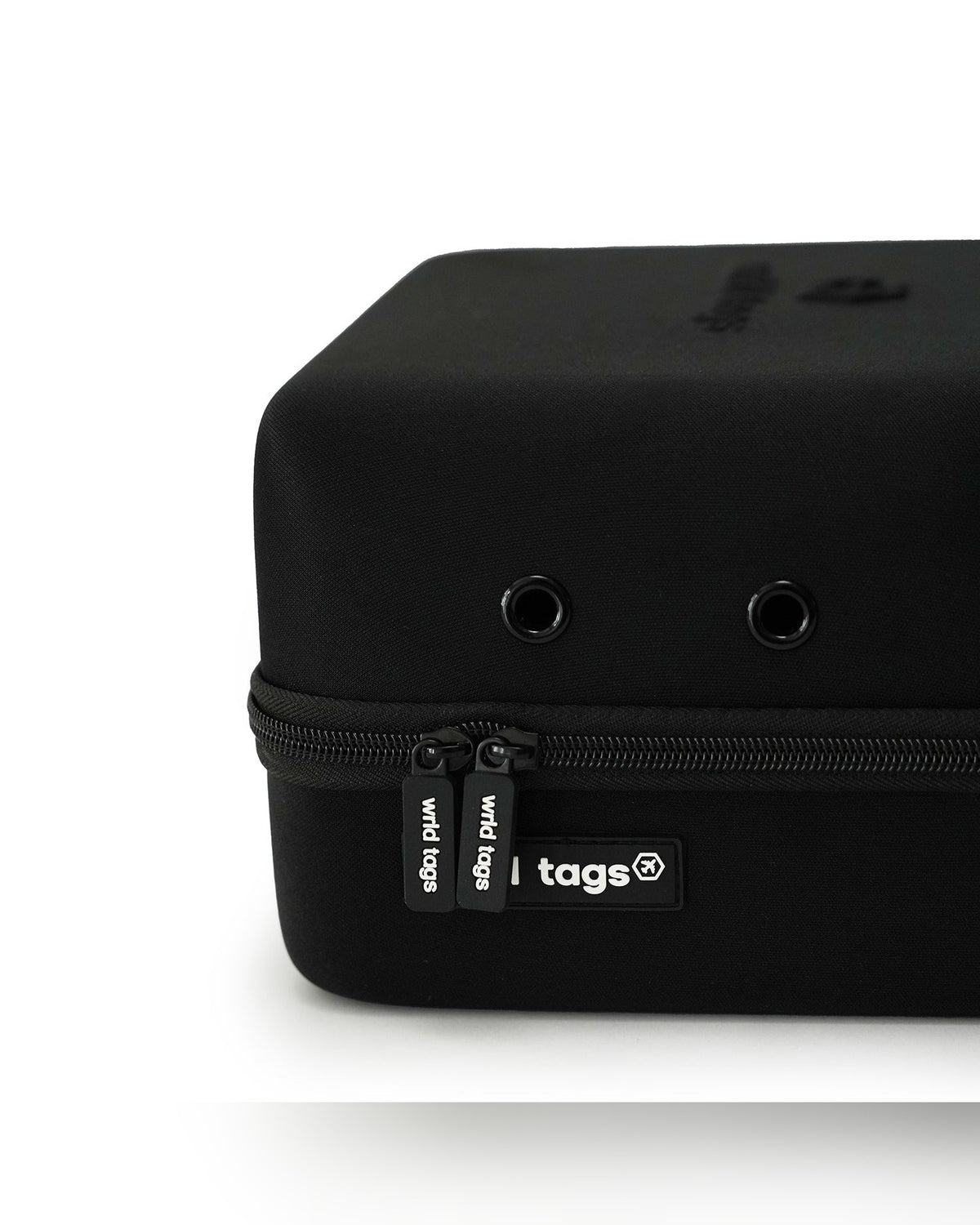 WRLD TAGS Cap Carrier - Black